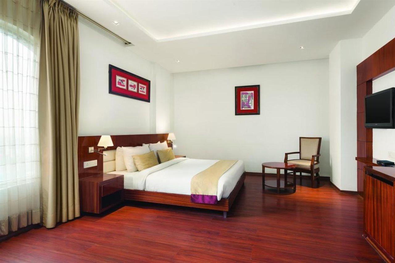 Days Hotel By Wyndham Pānīpat Extérieur photo